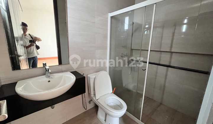 DISEWAKAN RUMAH MELODY GOLF ISLAND 8×20   2