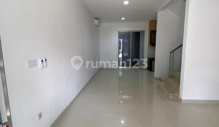 Disewakan Rumah Golf Island 6X15 AC 5 + Gorden + Kitchen Set Disewakan Rumah Golf Island 6X15 AC 5 + Gorden + Kitchen Set