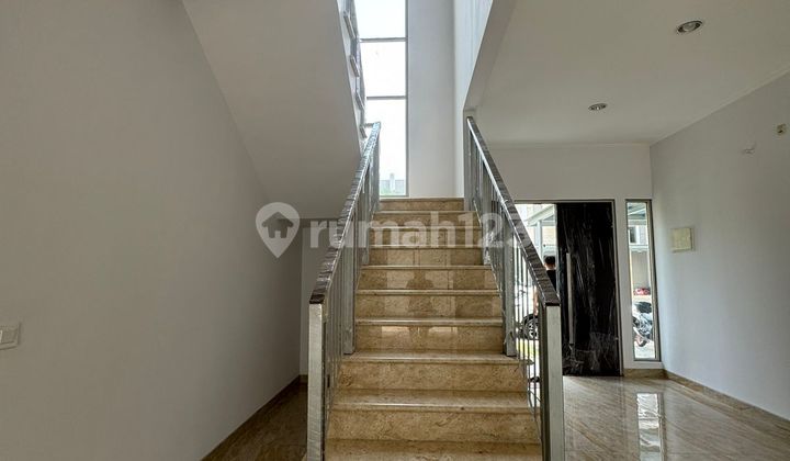 DISEWAKAN RUMAH VIOLIN GOLF ISLAND 8×20 UNFURNISH 2