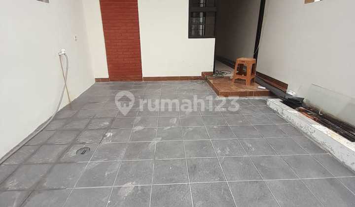 Rumah Modern Kokoh 5 Menit LRT Ciracas Kp Rambutan Siap Huni 2