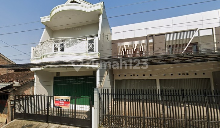 Gajah Raya Semarang Office, Strategic Location, Always Busy, Suitable for Business. Renovated Like New. 1