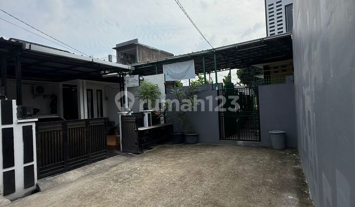 Minimalist Cluster House Near Kinderfield Bekasi, Caringin 2