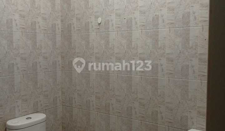 DISEWAKAN RUMAH DI TAMAN KOPO INDAH 3 (TKI 3) HUNIAN NYAMAN DAN SIAP HUNI 2