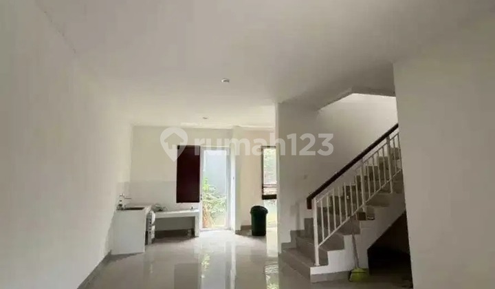Rumah 2 Lantai Nara Village Gading Serpong BSD City Tangerang Banten 2