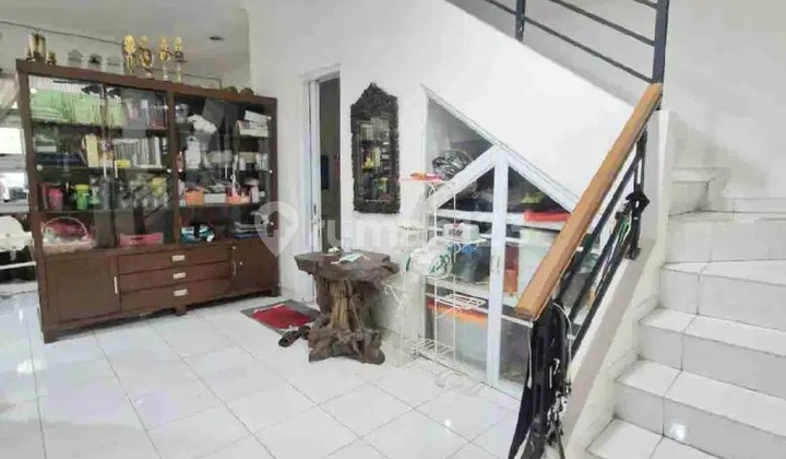 Rumah 2 Lantai Full Renovasi Phg Pondok Hijau Golf Topaz Gading Serpong BSD City Tangerang Banten Ckjal 2