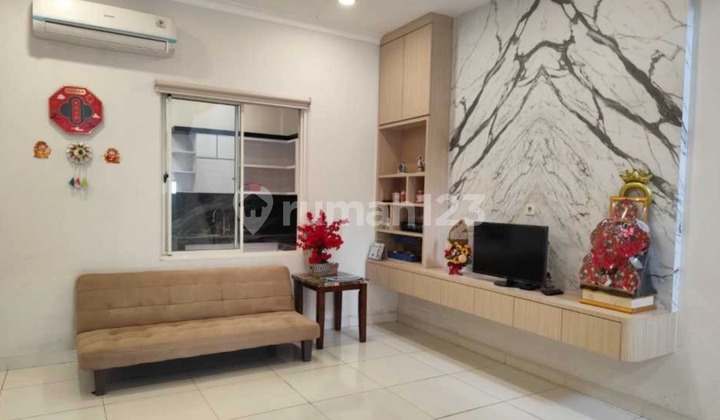 2-Story Fully Renovated House in Scientia Garden Volta, Gading Serpong, BSD City, Tangerang, Banten 2-Story Fully Renovated House in Scientia Garden Volta, Gading Serpong, BSD City, Tangerang, Banten