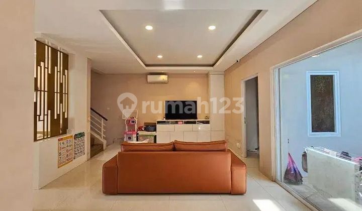 Rumah 2 Lantai Full Renovasi Serenade Lake BSD City Gading Serpong Tangerang Banten