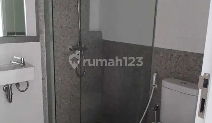 Rumah 3 Lantai Greenwich Aether Gading Serpong BSD City Tangerang Banten 12