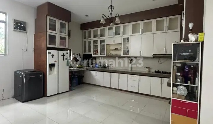 Rumah 2 Lantai Full Renovasi The Eminent Precia Gading Serpong BSD City Tangerang Banten Rumah 2 Lantai Full Renovasi The Eminent Precia Gading Serpong BSD City Tangerang Banten