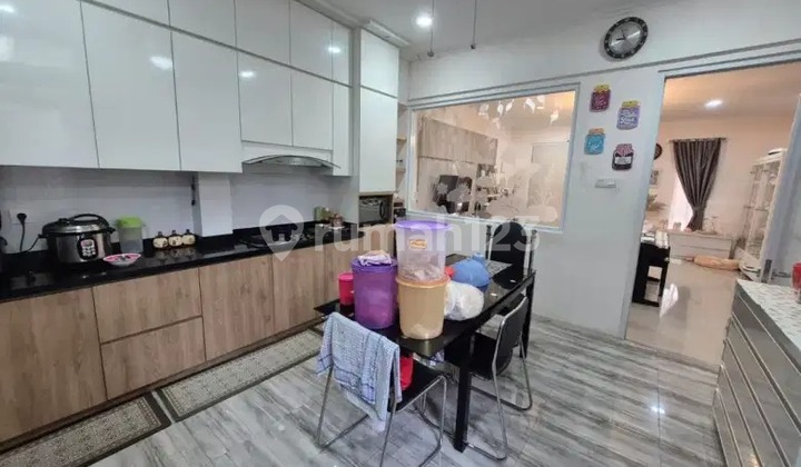 2-Story Fully Renovated House in Latigo Village, Gading Serpong, BSD City, Tangerang, Banten 2