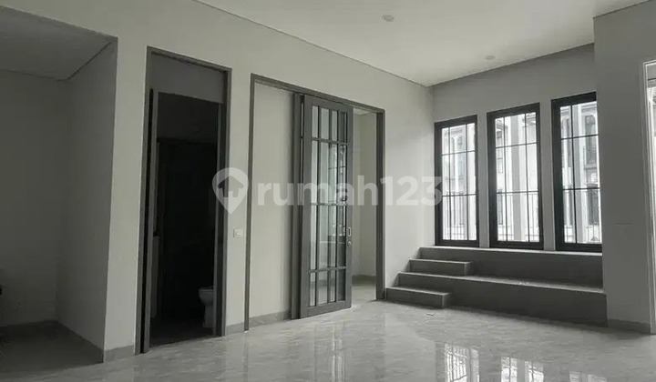 Rumah 3 Lantai Greenwich Aether Gading Serpong BSD City Tangerang Banten 5