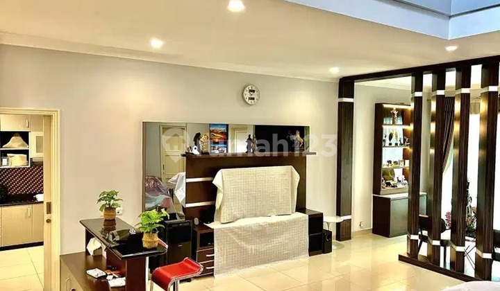 Rumah 2 Lantai Full Renovasi The Springs Grisea Gading Serpong BSD City Tangerang Banten 2