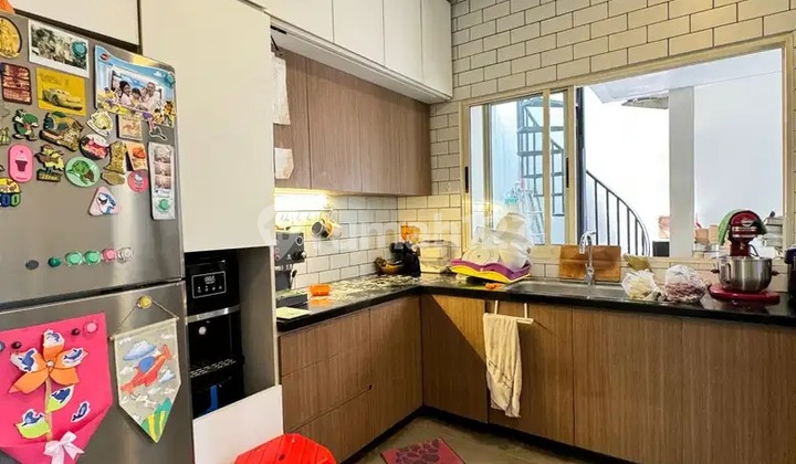 Rumah 2 Lantai HOOK Full Renovasi Scientia Garden Volta Gading Serpong BSD City Tangerang Banten