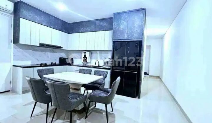 Rumah 2 Lantai Full Renovasi Montana Village Gading Serpong Bsd City Tangerang Banten 2