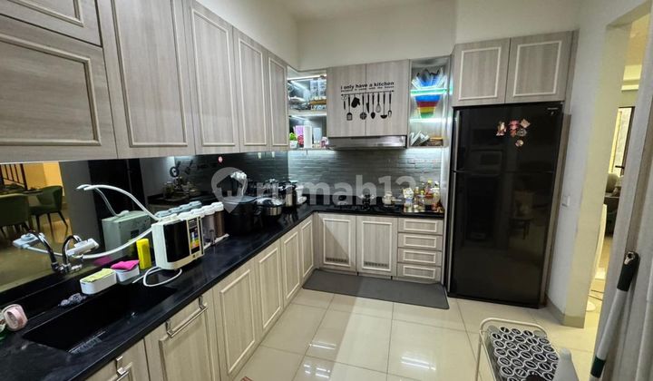 2-Storey House Fully Renovated The Eminent Prestigia Gading Serpong BSD City Tangerang Banten For Sale 12