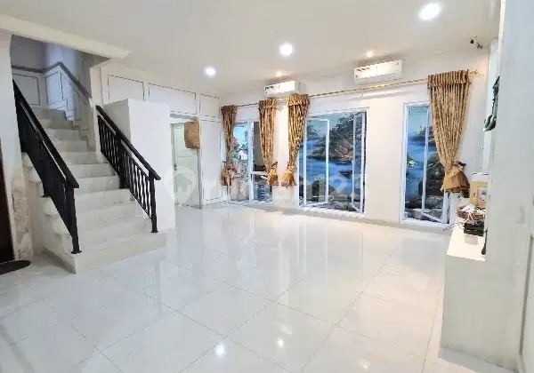 2-Story House Fully Renovated Bohemia Gading Serpong BSD City Tangerang Banten 2-Story House Fully Renovated Bohemia Gading Serpong BSD City Tangerang Banten