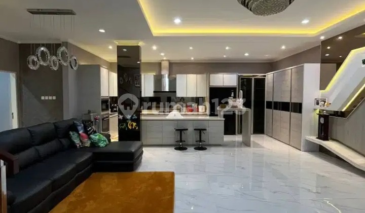 2-Story Fully Renovated House in Menaggio Village, Gading Serpong, BSD City, Tangerang, Banten 2-Story Fully Renovated House in Menaggio Village, Gading Serpong, BSD City, Tangerang, Banten