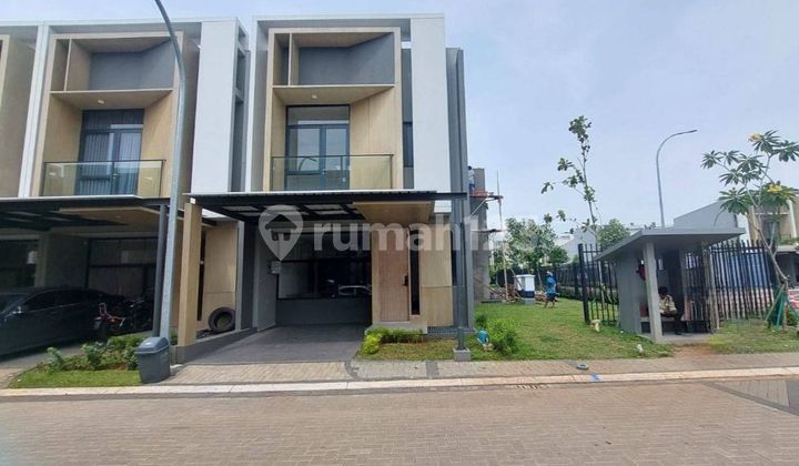 HOOK 2-Story House Fully Renovated Tanakayu Svani Gading Serpong BSD City Tangerang Banten HOOK 2-Story House Fully Renovated Tanakayu Svani Gading Serpong BSD City Tangerang Banten