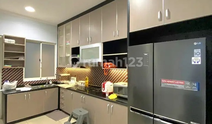 Rumah 2 Lantai Full Renovasi The Springs Grisea Gading Serpong BSD City Tangerang Banten 1