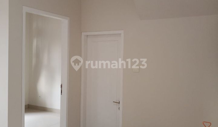 2-Story Fully Renovated House in Michelia, Gading Serpong, BSD City, Tangerang, Banten 8