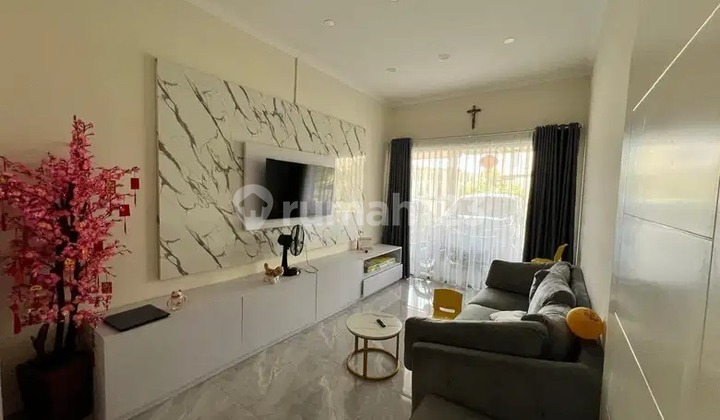 Rumah 2 Lantai Full Renovasi The Springs Flamingo Gading Serpong BSD City Tangerang Banten