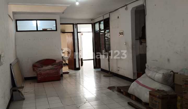 Dijual Rumah di Puri Indah Strategis Lgs Isi