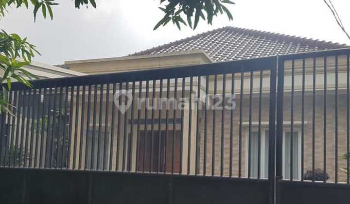 Beautiful House In Perum Melati Mas