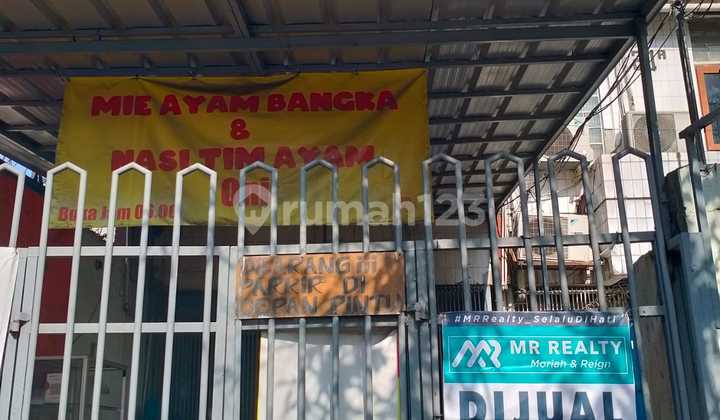 Rumah Tanjung Duren Strategis,Siap Buka Usaha