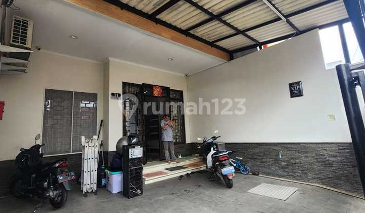 For Rent Beautiful 2-Story House in Duri Kosambi, Strategic Location. 1