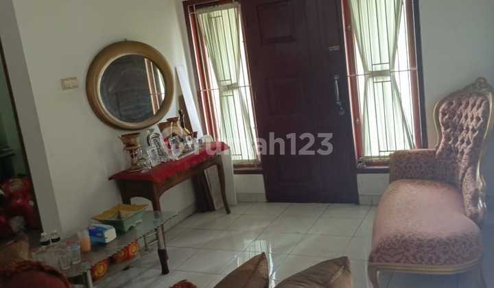 Rumah 2 Lantai Dekat Pasar Medern Grand Wisata. 2