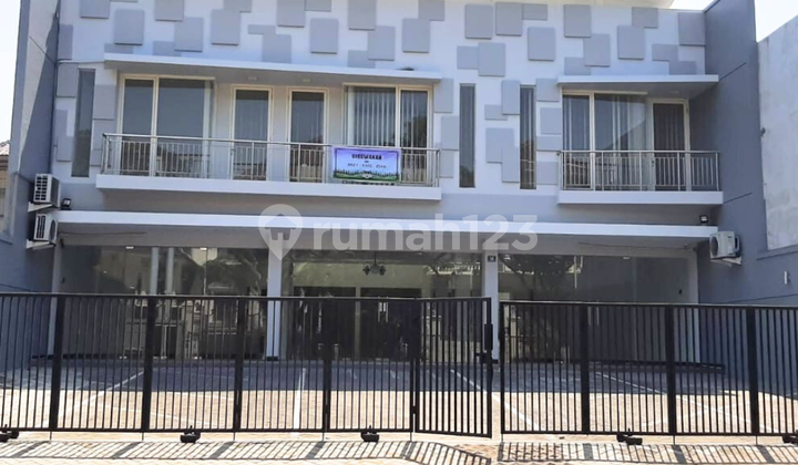 DISEWAKAN KOMERSIAL CITRALAND LOKASI STRATEGIS Cocok untuk usaha