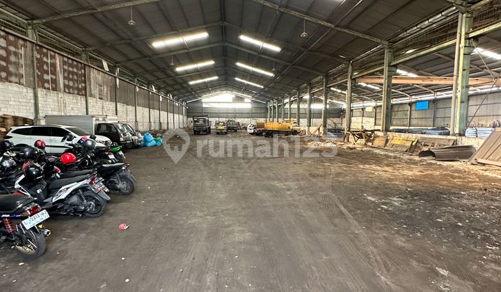 Gudang Disewakan Cocok Buat Parkiran Truck Surimulia Margomulyo