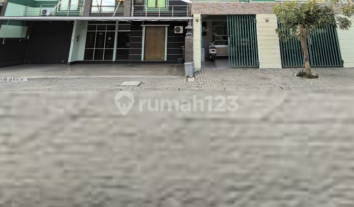 For Sale: Active Boarding House in Prime Waterfront Location, Citraland 2