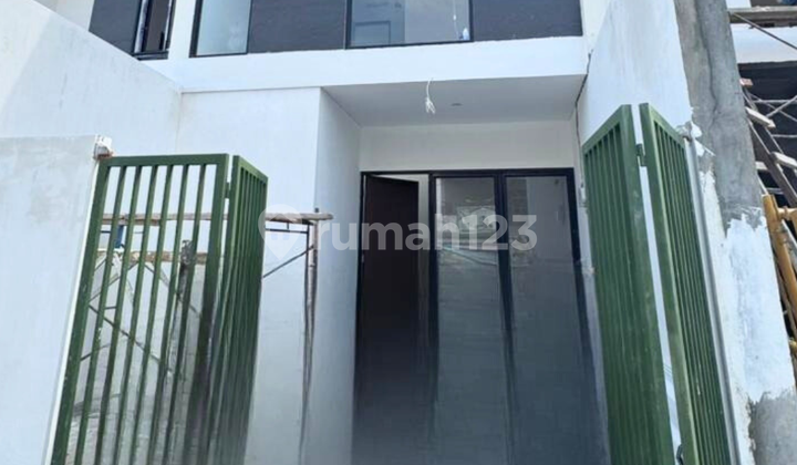 Ready Soon New Gress Rumah di Semolowaru Surabaya Ready Soon New Gress Rumah di Semolowaru Surabaya