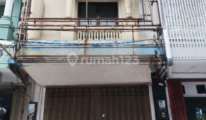 Jual/Sewa Ruko Pusat Kota Surabaya Raya Diponegoro 4 Lantai Jual/Sewa Ruko Pusat Kota Surabaya Raya Diponegoro 4 Lantai