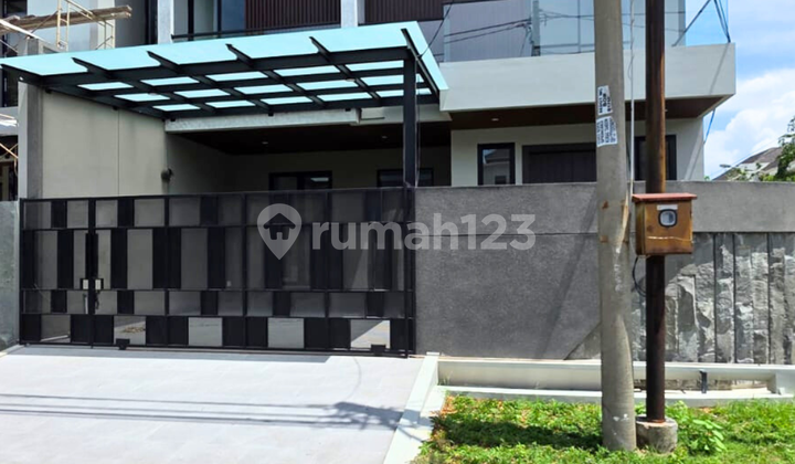 RUMAH Hook NEW GRESS Modern Minimalis Araya Galaxy, Sby Timur RUMAH Hook NEW GRESS Modern Minimalis Araya Galaxy, Sby Timur