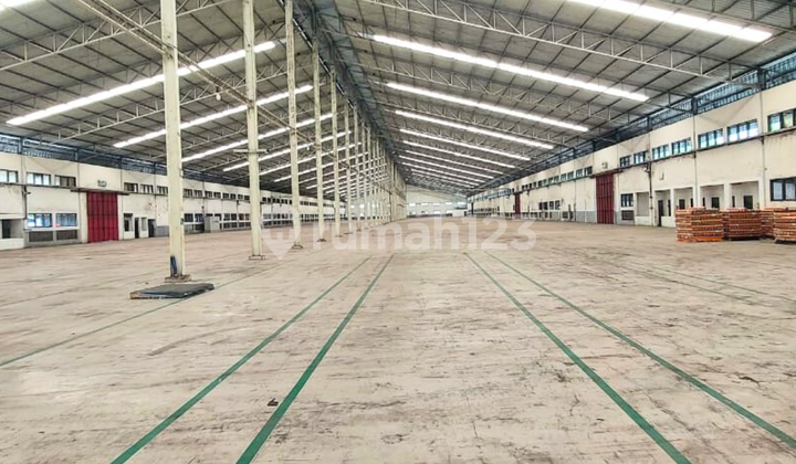 DI SEWAKAN GUDANG LOKASI NGORO KAB MOJOKERTO DI SEWAKAN GUDANG LOKASI NGORO KAB MOJOKERTO