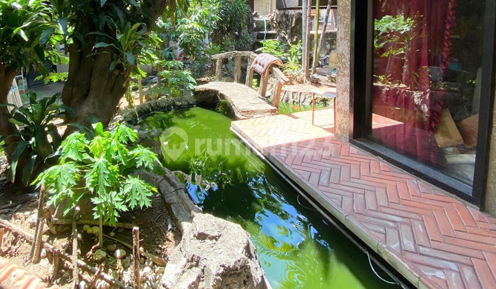 2-Story Commercial House at Darmo Raya, Central Surabaya Premium Location