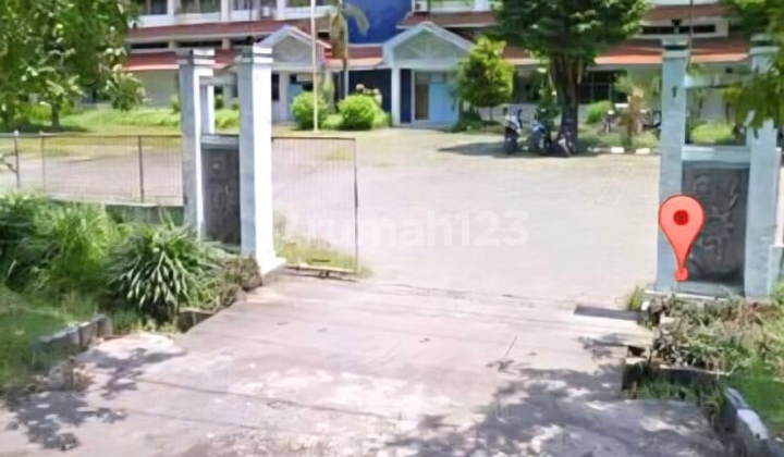 Dijual Gedung Sekolah Hitung Tanah di Surabaya Selatan
