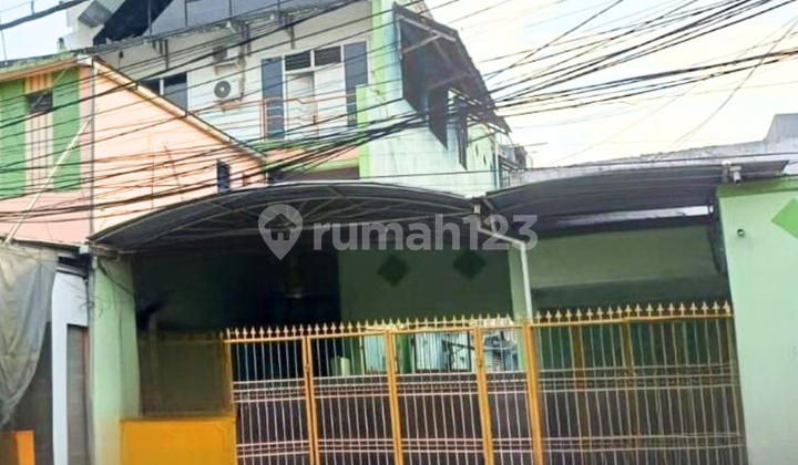 Dijual kos2an Putri aktif depan kampus UBAYA SBY lokasi Strategis Dijual kos2an Putri aktif depan kampus UBAYA SBY lokasi Strategis