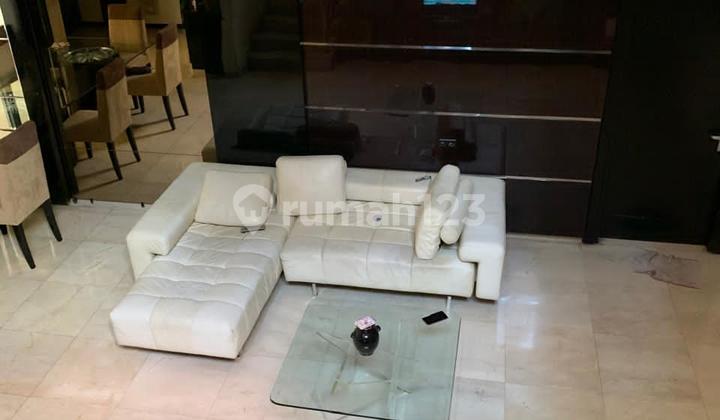 Rumah minimalis Regency 21 Semi Furnish interior row jalan lebar 2