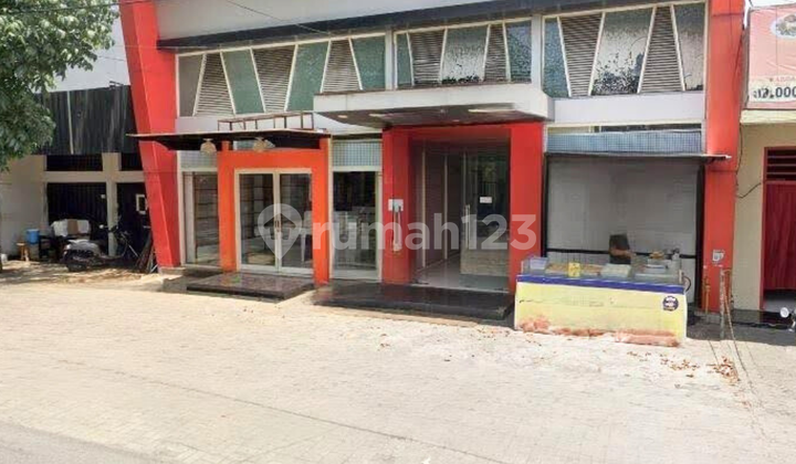 Commercial Shop House for Sale on Jl. Manukan Dalam, West Surabaya Commercial Shop House for Sale on Jl. Manukan Dalam, West Surabaya