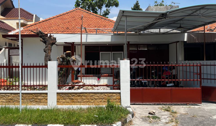 Dijual Rumah Jalan Manyar Airdas,  Surabaya