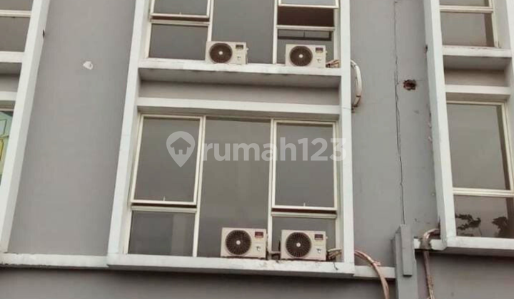 FOR RENT: 3-Story Ready-to-Occupy Shop House in Puncak Permai Modern Market FOR RENT: 3-Story Ready-to-Occupy Shop House in Puncak Permai Modern Market