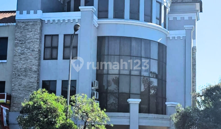 Commercial Building for Rent, 4 Floors, Golf Hill Sby, Strategic Location