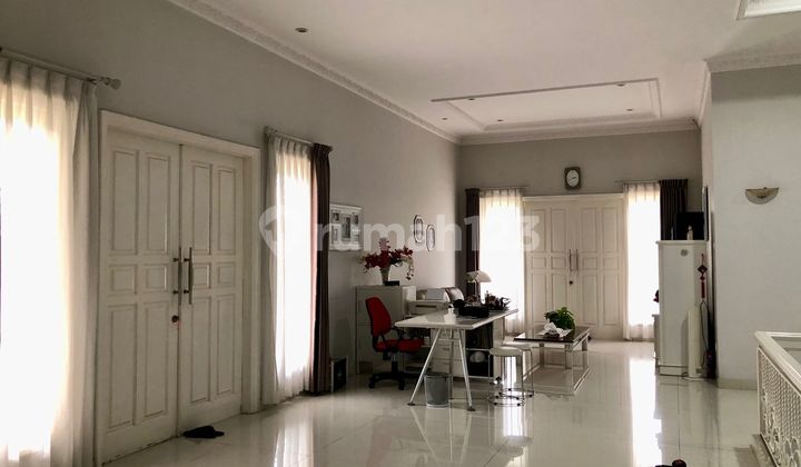 Jual Cepat Dia Dapat Rumah Siap Huni 2 Lantai Graha Family Blok D 2