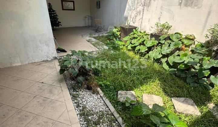 RUMAH LOKASI STRATEGIS GRAHA FAMILY Row 3 Mobil 2
