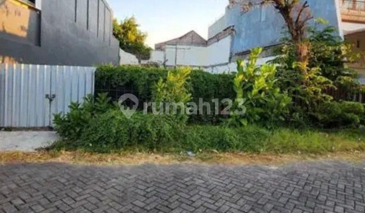 Ready-to-Build Land in Manyar Tirtoyoso, East Surabaya, access road for 3 cars Ready-to-Build Land in Manyar Tirtoyoso, East Surabaya, access road for 3 cars