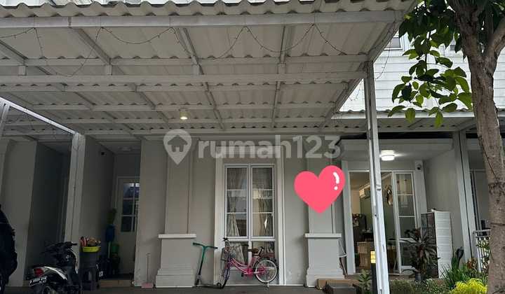Neat House Ready to Occupy in Gading Serpong