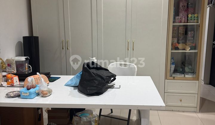 Sewa Cepat! Unit Nyaman di Green Royal Condo, Full Perabot 1
